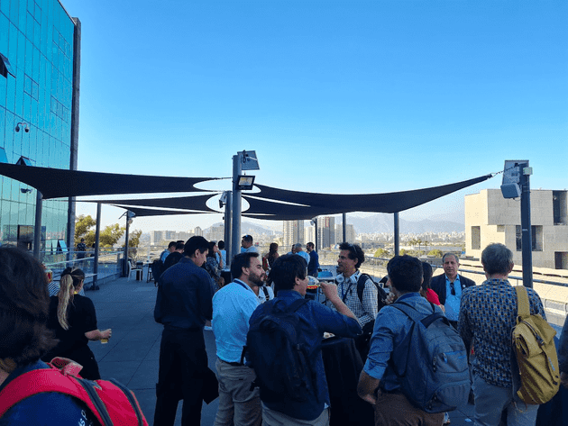 Cóctel en la terraza del DuocUC